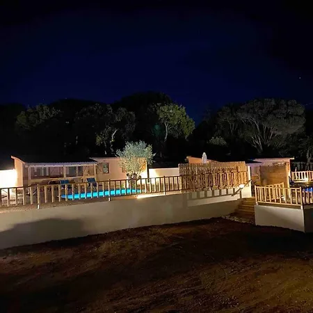 Alpstuga Grand D'ete Avec Piscine Bonifacio (Corsica)